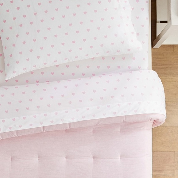Pottery Barn Kids  Heart Organic Sheet Set - Picture 2 of 5